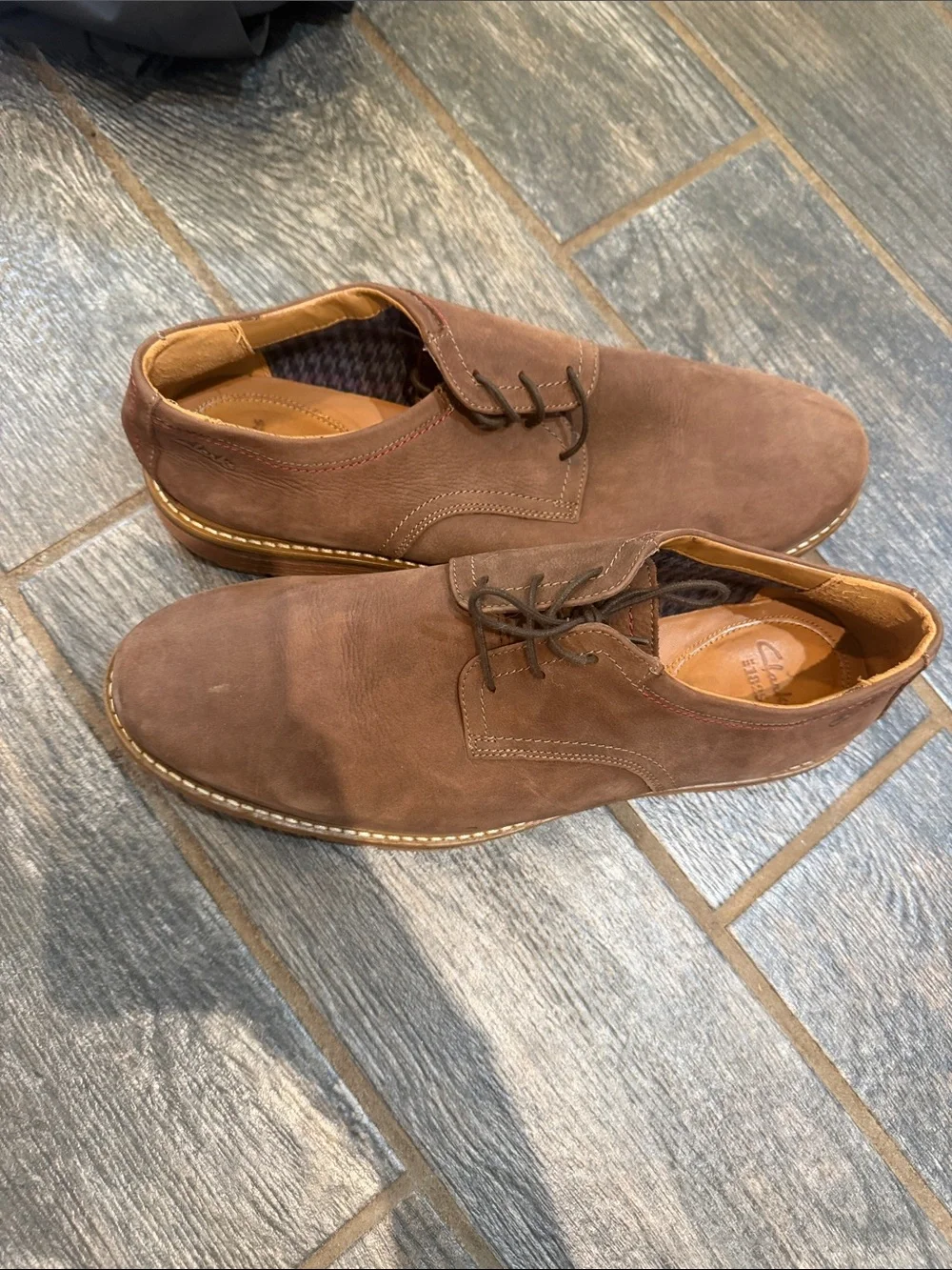 Clarks Men's Brown Suede Chukka Boots
